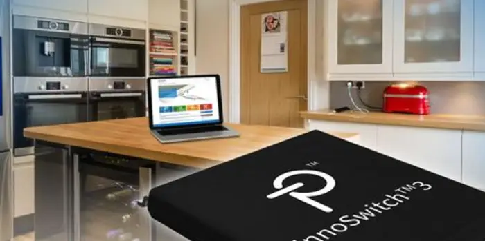 Unidirectional airflow hood in a cleanroom